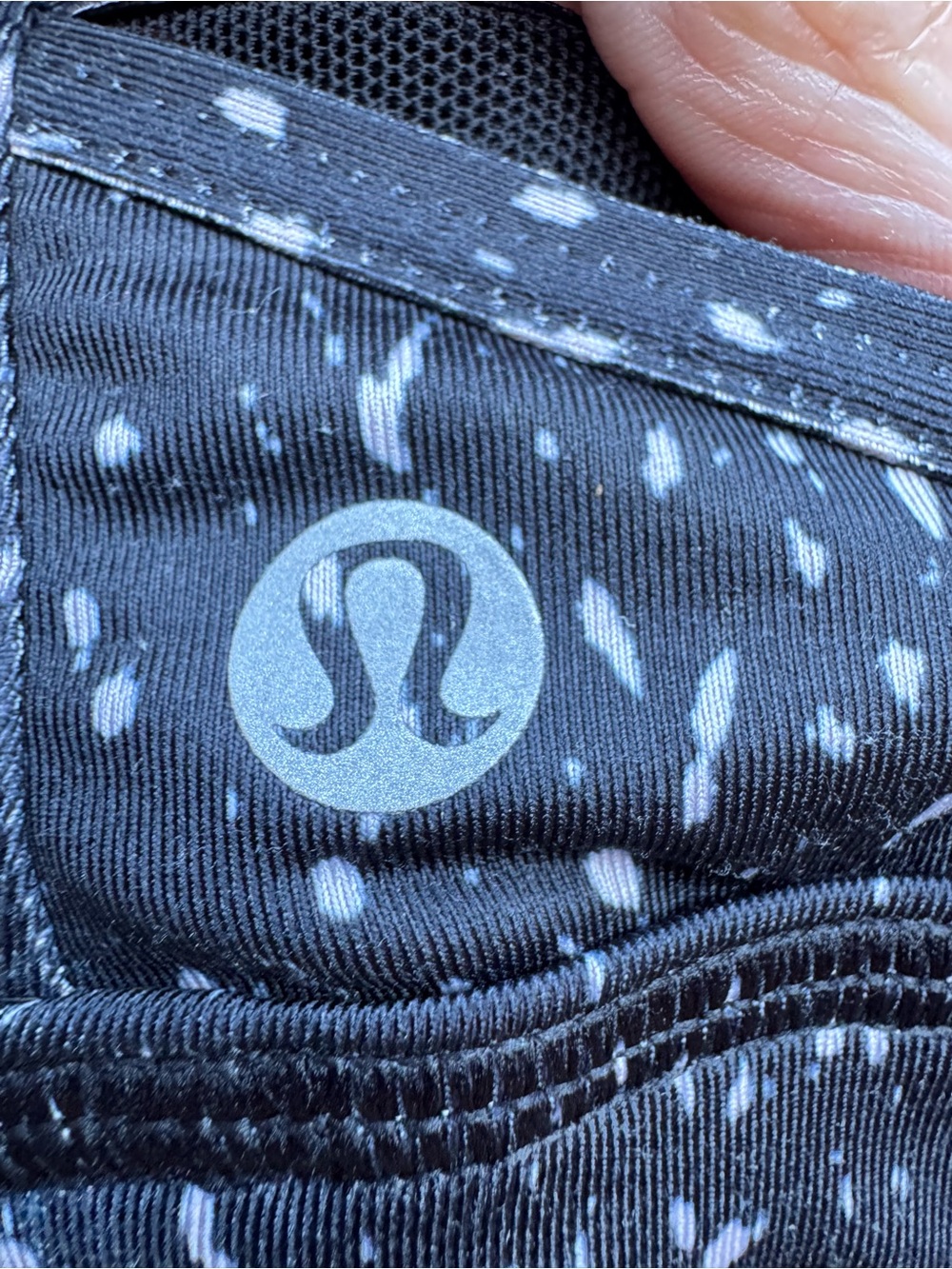 lululemon athletica Black Tank with White Speckle Print - Picture 3 of 4